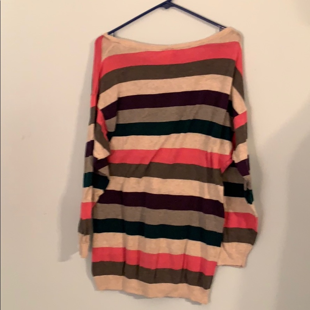 Sweater - Picture 2 of 2